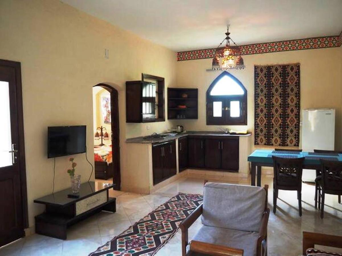 Отель Nile Compound Луксор Экстерьер фото